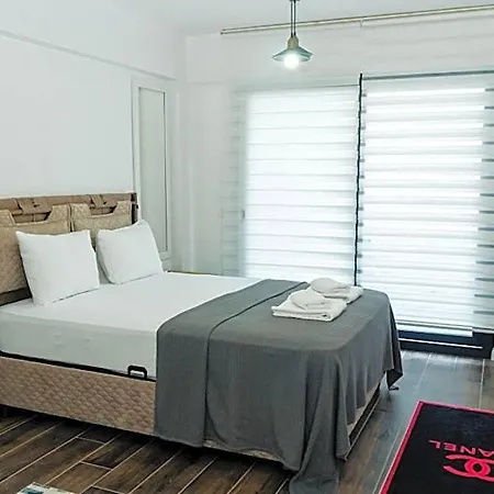 Port Marmaris 이츠멜레르